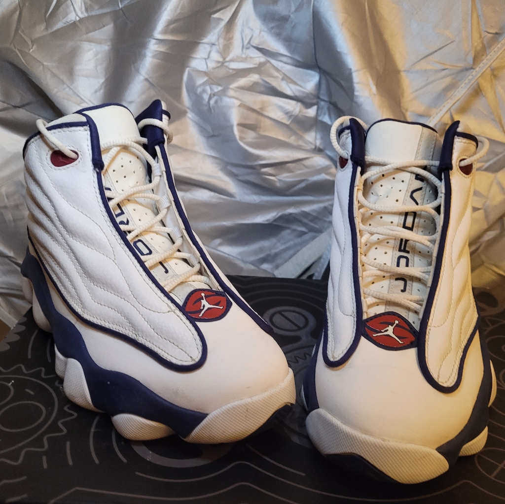Jordan Pro Strong Big Kid 4.5y